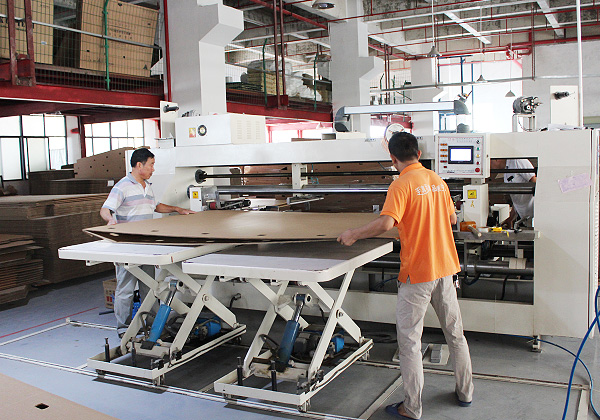 全自動(dòng)打釘機(jī)